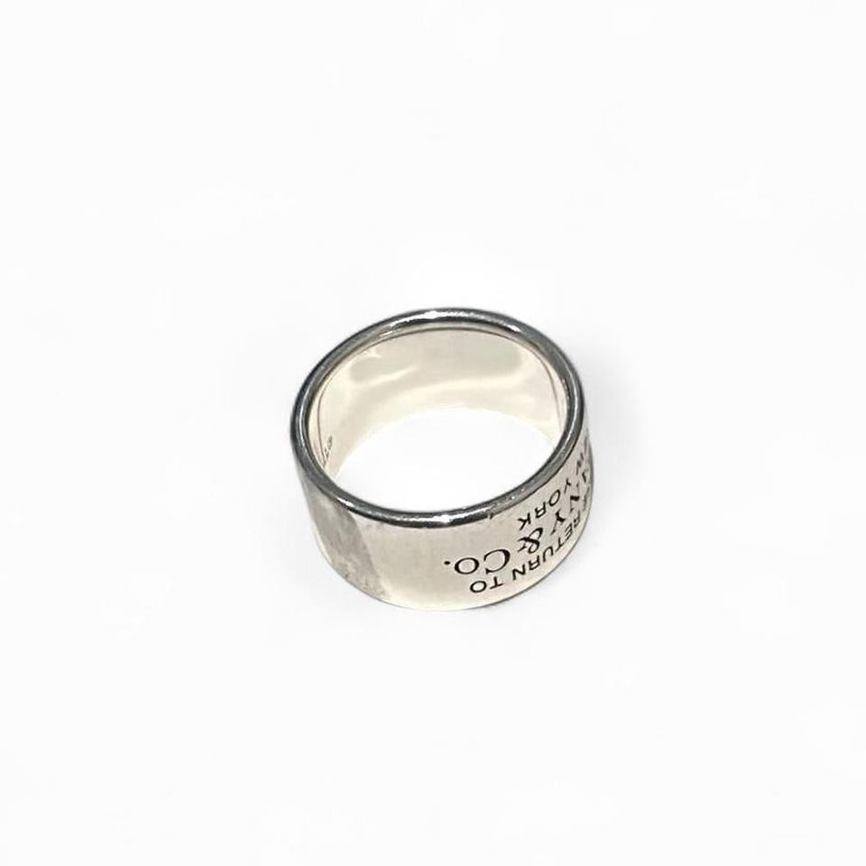 Tiffany & Co. Return to Wide Ring