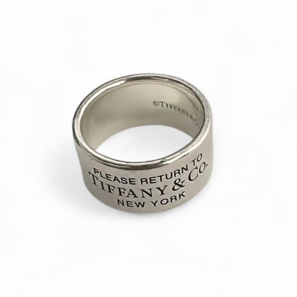 Tiffany & Co. Return to Wide Ring
