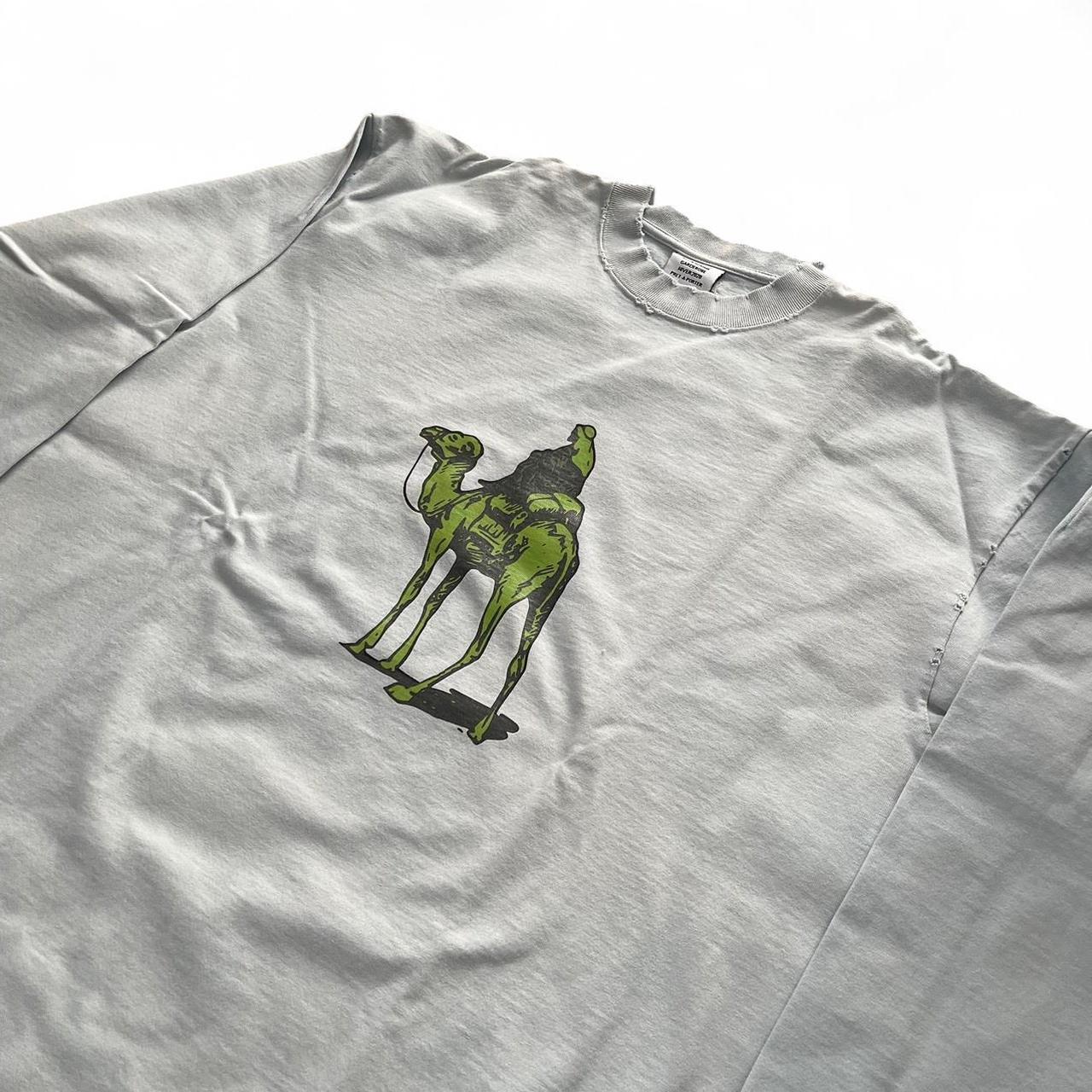 VETEMENTS AW19 SILK ROAD CAMEL LONG SLEEVE TEE